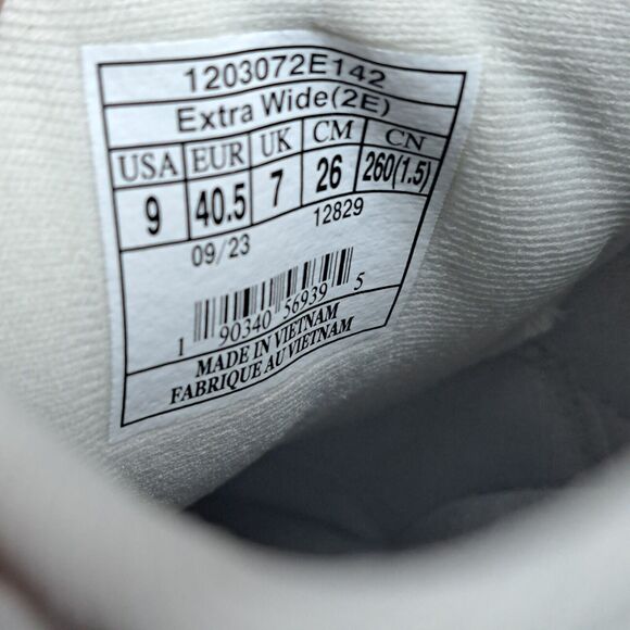 Brooks Addiction Walker 2 White Leather Walking Sneaker Women's Sz 9 EW 2E (NIB) - Picture 9 of 10